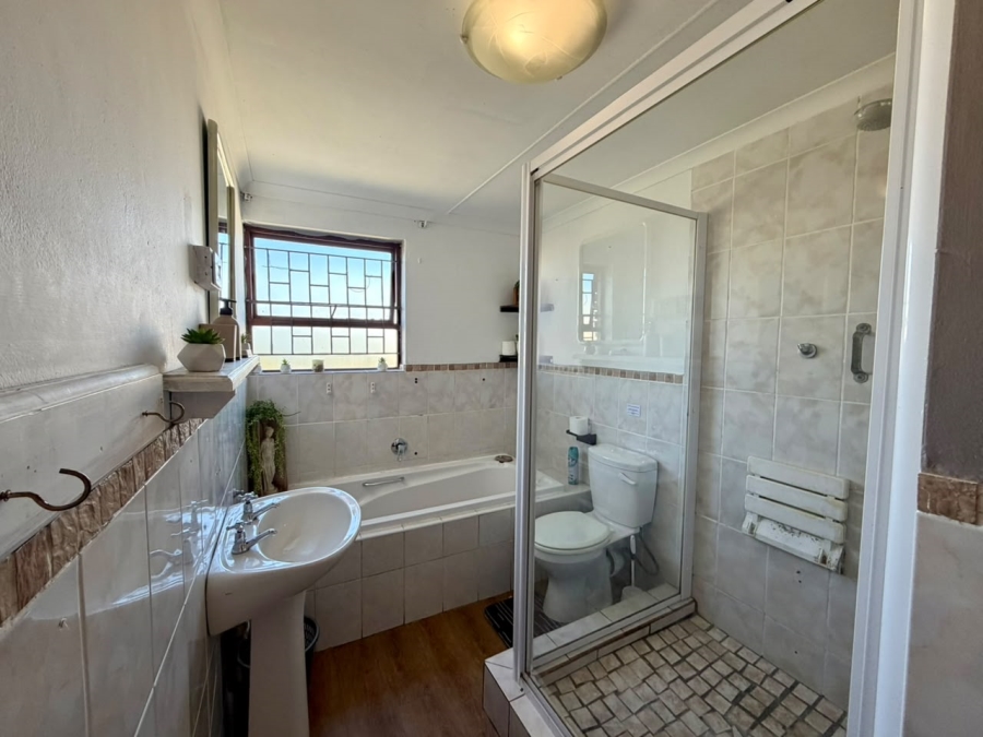 4 Bedroom Property for Sale in George South Western Cape